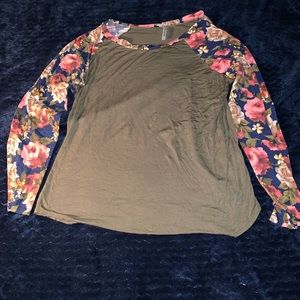 Cute floral long sleeve